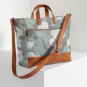 Thirty One Step Up Tote